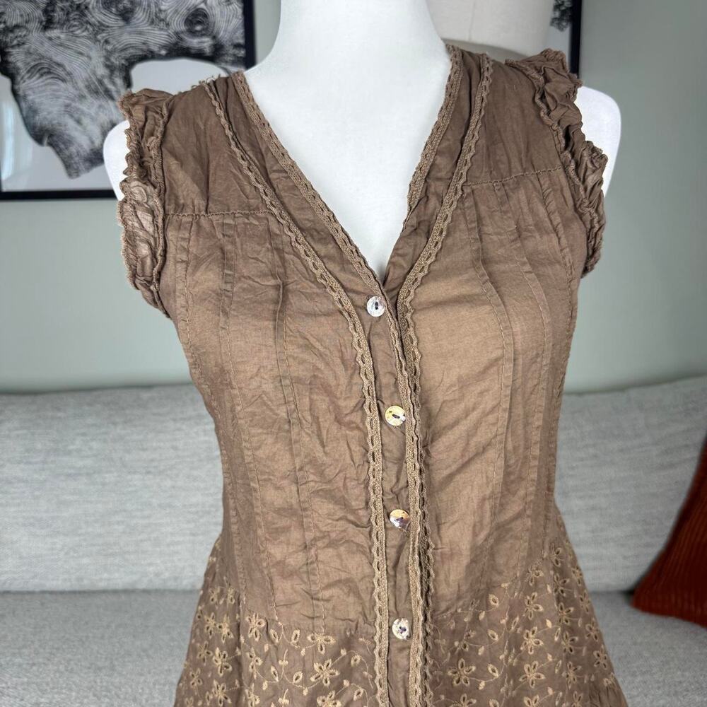 Brown boho short sleeve tiered dress eyelets - fits like S - Picture 3 of 7